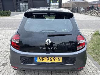 Renault Twingo 0.9 AUTOMAAT DYNAMIQUE 1e EIGENAAR BOUWJAAR 2017 6750 EURO picture 3