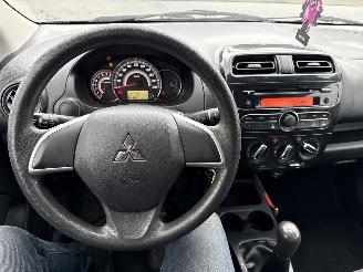 Mitsubishi Space-star 1.0 COOL+ SUPERLICHTE SCHADE! RIJDBAAR BOUWJAAR 2016 3400 VAST! picture 12