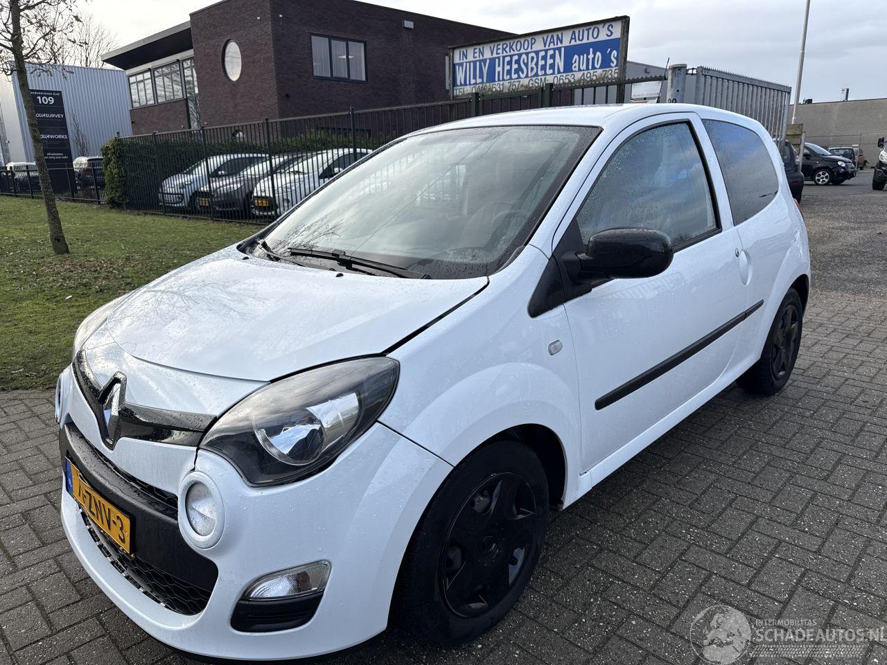 Renault Twingo 1.2-16V COLLECTION AIRCO LICHTE SCHADE! 68540 KM 2013 3100 EURO