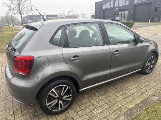 Volkswagen Polo 1.6 TDI HIGHLINE 5 DEURS GEEN SCHADE! BOUWJAAR 2010  2999 EURO picture 4