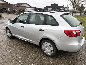 Seat Ibiza 1.2 CLUB IBIZA ST LICHTE RIJDBARE SCHADE! BOUWJAAR 2012 1650 EUR picture 2