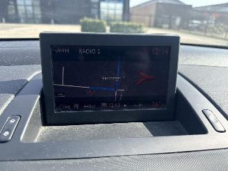 Peugeot 308 1.6 VTI NAVI LICHTE SCHADE! BOUWJAAR 2011 199000KM  1500 EURO picture 12