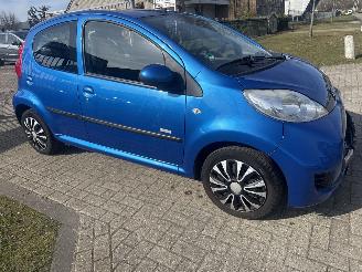 Peugeot 107 1.0-12V MILLESIM 200 RIJDBAAR BOUWJAAR 2011 1500 EURO VAST picture 5