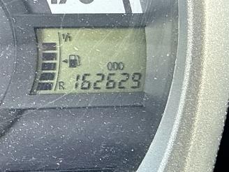 Peugeot 107 1.0-12V MILLESIM 200 RIJDBAAR BOUWJAAR 2011 1500 EURO VAST picture 13