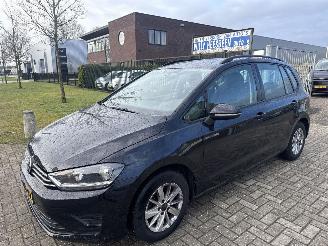 skadebil auto Volkswagen Golf Sportsvan 1.6 TDI INRUILAUTO GEEN SCHADE! BOUWJAAR 2015 293383 KM 5950 2015/1