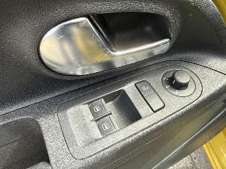 Volkswagen Up! 1.0 BMT HIGH UP! BOUWJAAR 2017 VASTE PRIJS 4999 EURO picture 9