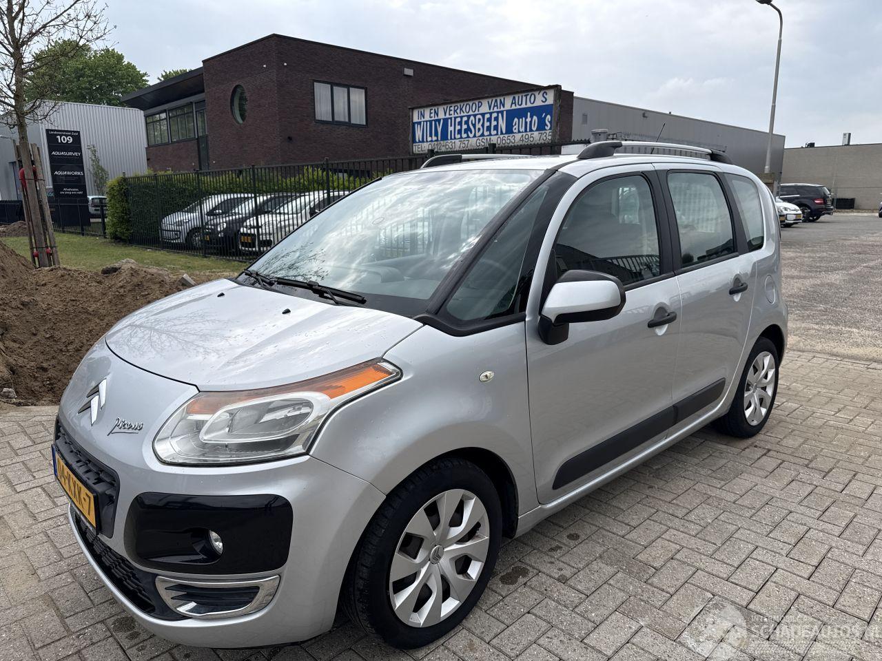 Citroën C3 picasso 1.4 VTi AURA LICHTE SCHADE! 95056 KM NAP BOUWJAAR 2010 2200 EURO
