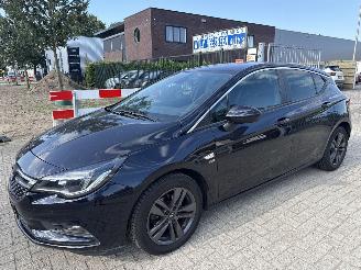 Voiture accidenté Opel Astra 1.0 TURBO 120 JAAR EDITION LICHTE SCHADE! BOUWJAAR 2019 5950 2019/8