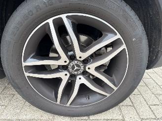 Mercedes GLA 180 122 PK RIJDBARE ACHTERSCHADE! 2019 70133 KM 10999 VAST! picture 7