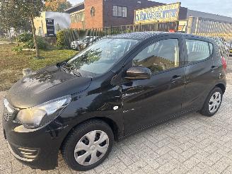 uszkodzony samochody osobowe Opel Karl 1.0 EDITION RIJDBAAR 119239 NAP BOUWJAAR 2016  3900 EURO VAST 2016/10