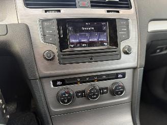 Volkswagen Golf 1.6 TDI picture 20