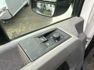 Volkswagen Crafter 35 2.0 TDL L3H3 AUT!! NAP picture 18