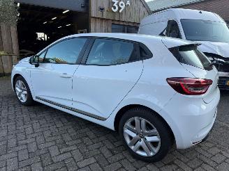 Renault Clio 1.0 TCE ZEN NAVI PDC picture 9