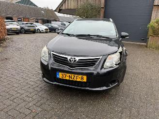 Toyota Avensis 1.8 VVTI  AUT LEER NAVI CAMERA picture 12