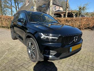 krockskadad bil auto Volvo XC40 1.5 T2 R-DESIGN AUT! NL AUTO 2020/11