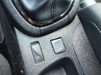 Renault Clio 0.9 LIMITED AIRCO NAVI CRUISE picture 20