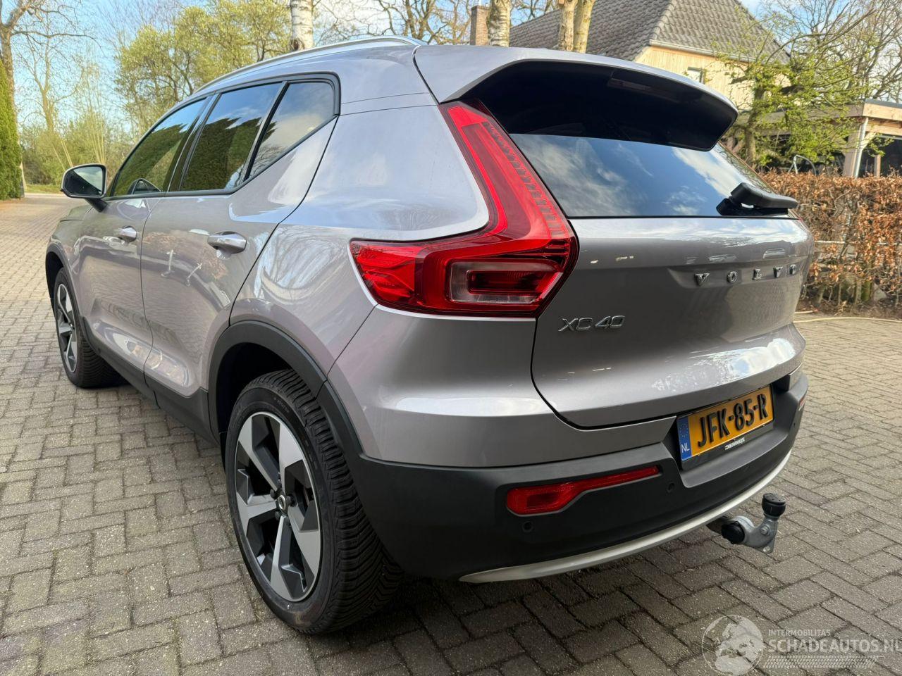Volvo XC40 2.0 B4 CORE NL NIEUW