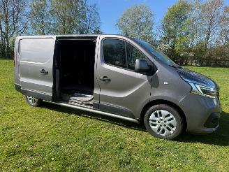 Renault Trafic 2.0 DCI AUTOMAAT 170 PS L2H1 LUXE NL BUS 3SITS picture 14