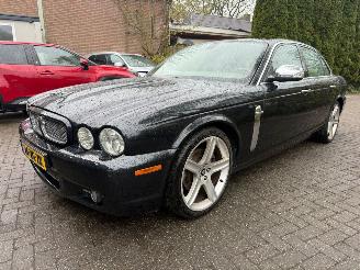 škoda osobní automobily Jaguar XJ 2.7D V6 AUT LEER NL 2008/2