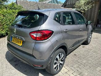 Renault Captur 0.9 AIRCO NAVI CRUISE picture 3