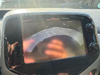 Toyota Aygo 1.0 AIRCO 5DRS NAVI CAMERA picture 18