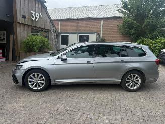 Volkswagen Passat 1.4 TSI PHEV GTE PANO NL AUTO picture 8