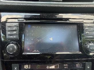 Nissan Qashqai 1.2 N-CONNECTA PANO NAVI CAMERA STOELVERWARMING picture 24