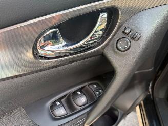 Nissan Qashqai 1.2 N-CONNECTA PANO NAVI CAMERA STOELVERWARMING picture 22