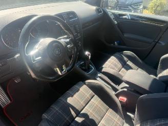 Volkswagen Golf 2.0 GTI  211PK  5DRS AIRCO NAVI picture 18