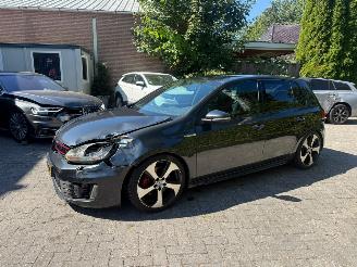 Volkswagen Golf 2.0 GTI  211PK  5DRS AIRCO NAVI picture 10