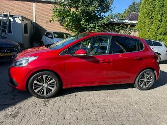 Peugeot 208 1.2 ALLURE CLIMA NAVI CAMERA NL AUTO picture 2