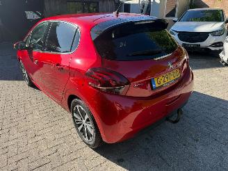 Peugeot 208 1.2 ALLURE CLIMA NAVI CAMERA NL AUTO picture 3