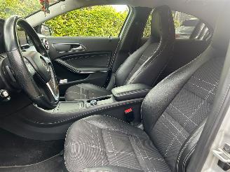 Mercedes A-klasse 200CDI AMG AUT! AIRCO/NAVI/STOELVERWARMING picture 13