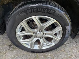 Mitsubishi Outlander 2.0 PHEV INSTYLE + LEER PANO picture 16