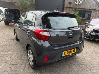 Hyundai I-10 1.0 NAP AIRCO SCHERM CRUISE picture 2