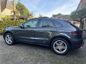 Porsche Macan 2.0 PANO LEDER GEEN SCHADE! picture 14