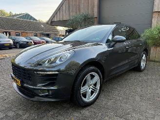 Damaged car Porsche Macan 2.0 PANO LEDER GEEN SCHADE! 2018/1