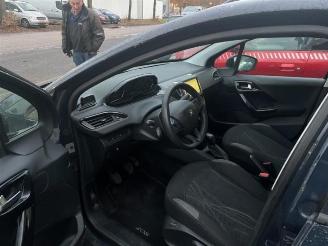 Peugeot 208 208 I (CA/CC/CK/CL), Hatchback, 2012 / 2019 1.0 Vti 12V PureTech picture 9