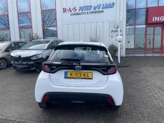 Auto da rottamare Toyota Yaris Yaris IV (P21/PA1/PH1), Hatchback, 2020 1.5 12V Hybrid 115 2021/9