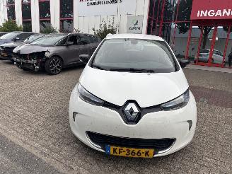 Avarii autoturisme Renault Zoé R240 INTENS 22KWH HUURACCU 2016/8