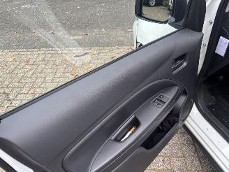 Mitsubishi Space-star 1.2 CONNECT+ picture 12