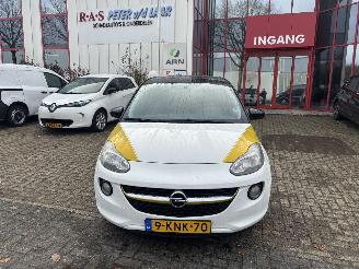 krockskadad bil auto Opel Adam 1.4 JAM 2013/3