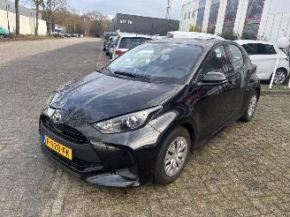Toyota Yaris 1.0 VVT-I ACTIVE picture 2