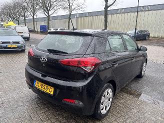 Hyundai I-20 T-GDI COMFORT picture 6