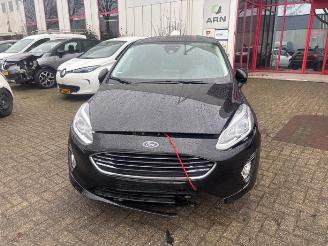 Vrakbiler auto Ford Fiesta Fiesta 7, Hatchback, 2017 1.0 EcoBoost 12V 2021/5