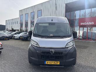 skadebil bedrijf Peugeot Boxer 2.2 BLUEHDI 120 L3H2 3.3T 2024/10