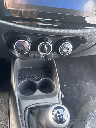 Toyota Aygo X 1.0 VVT-I MT PLAY DIEFSTAL SCHADE picture 10