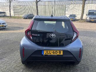 Toyota Aygo X 1.0 VVT-I MT PLAY DIEFSTAL SCHADE picture 5