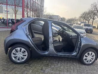 Toyota Aygo X 1.0 VVT-I MT PLAY DIEFSTAL SCHADE picture 7