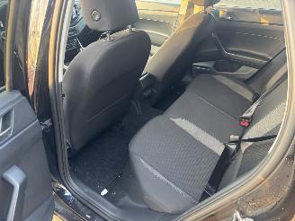 Volkswagen Polo 1.0 TSI Life picture 10